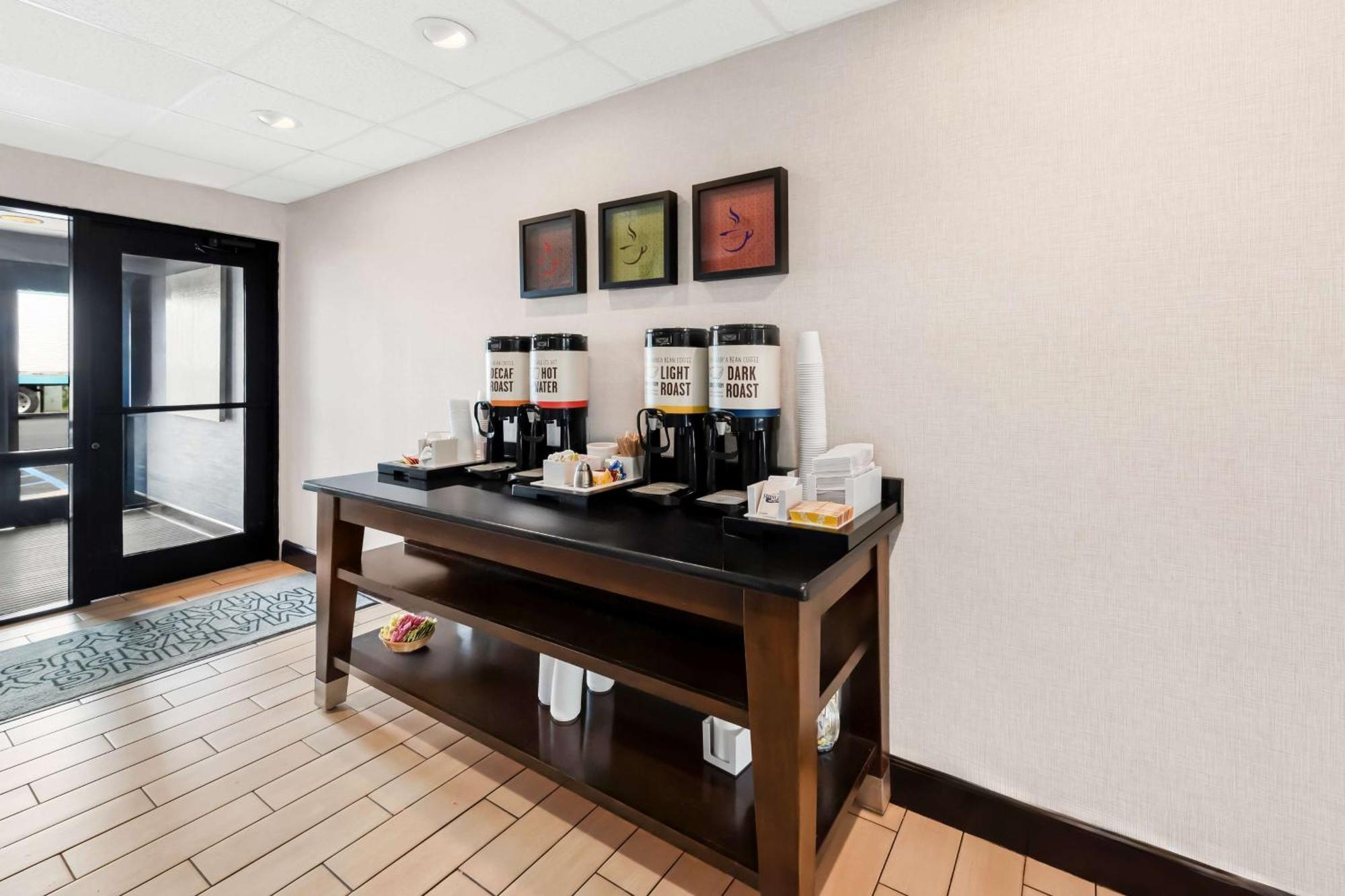 Hampton Inn Pennsville Eksteriør bilde
