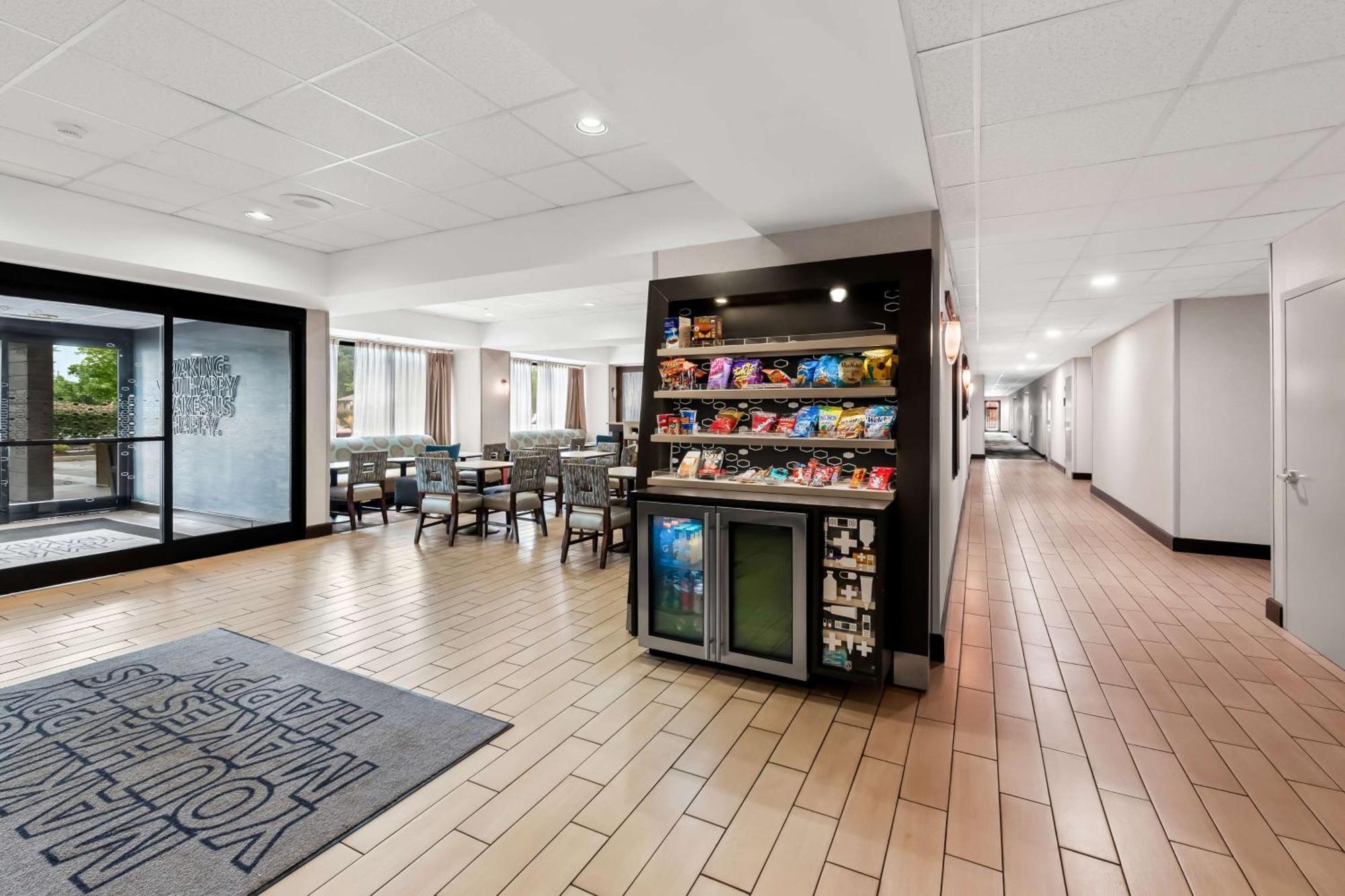 Hampton Inn Pennsville Eksteriør bilde