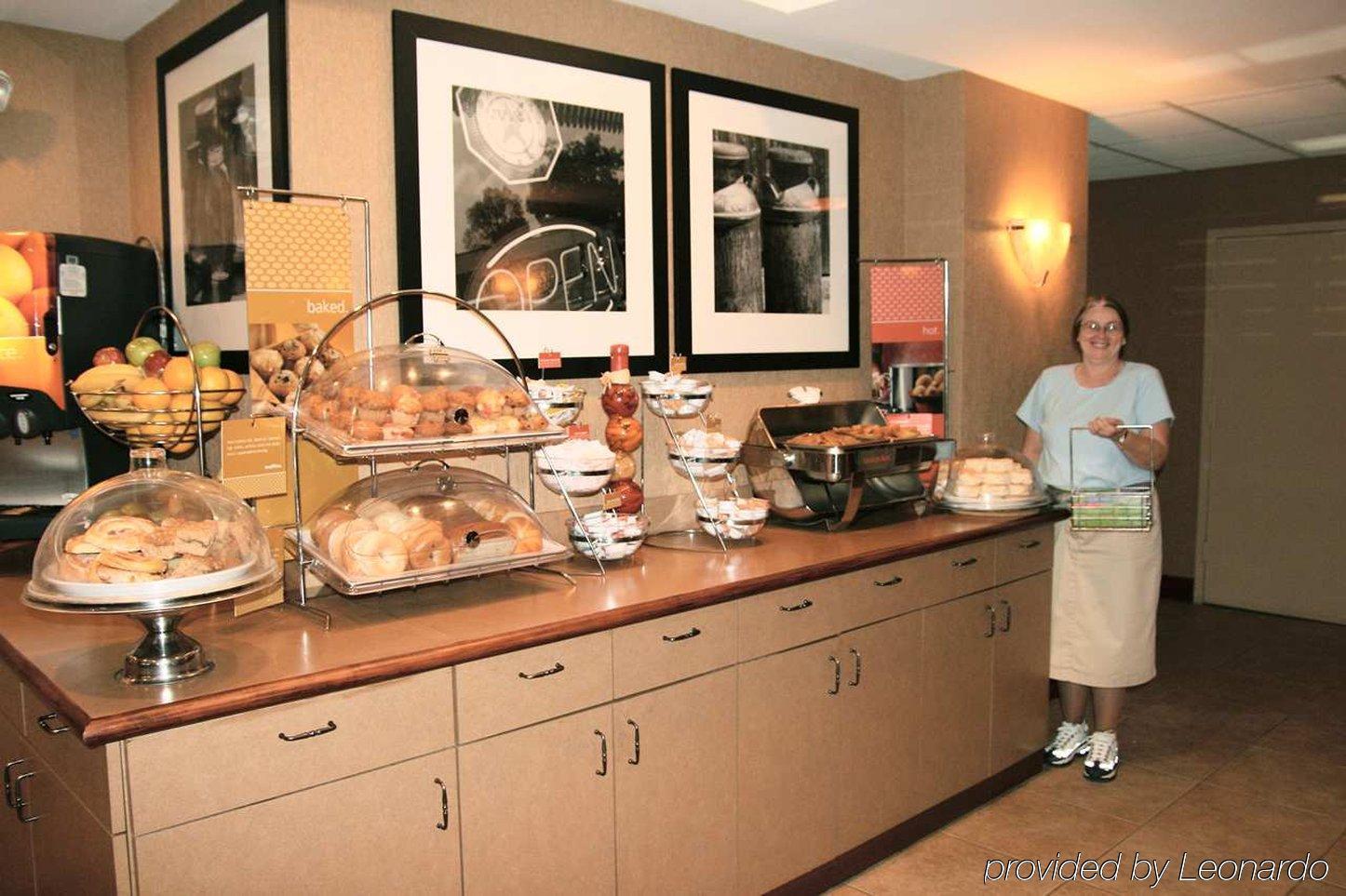 Hampton Inn Pennsville Restaurant bilde